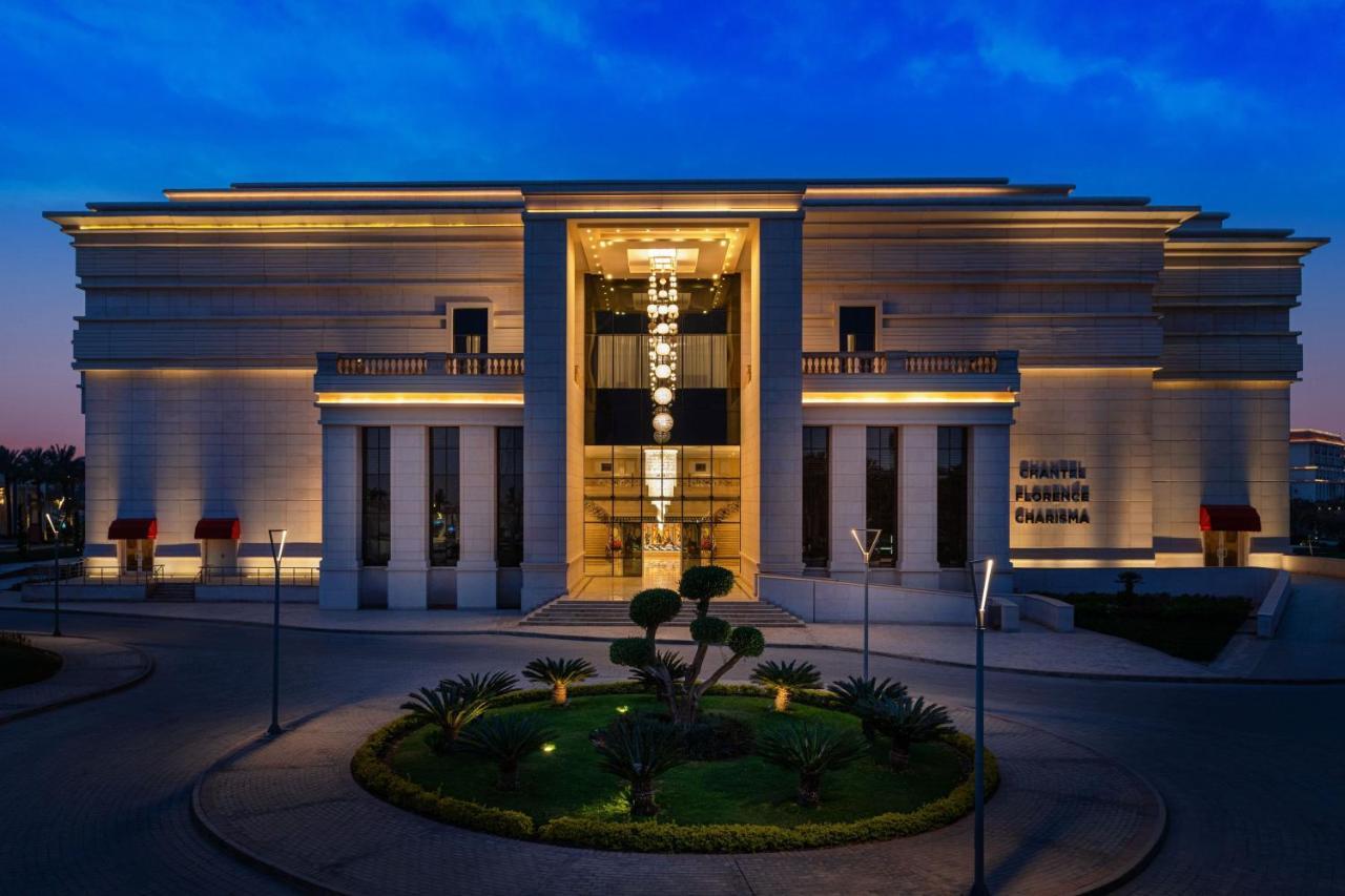 Отель The St Regis New Capital Каир Экстерьер фото The hotel's main entrance