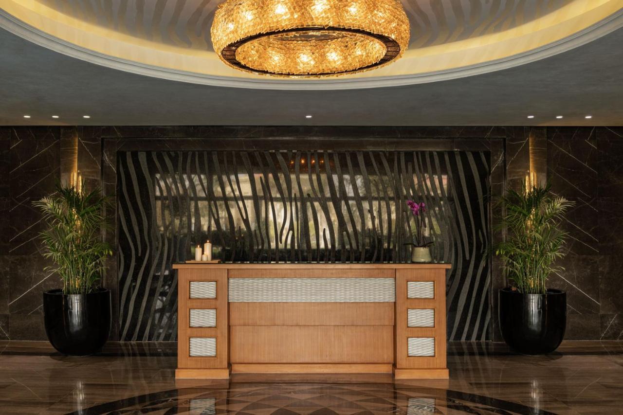 Отель The St Regis New Capital Каир Экстерьер фото The lobby of the hotel